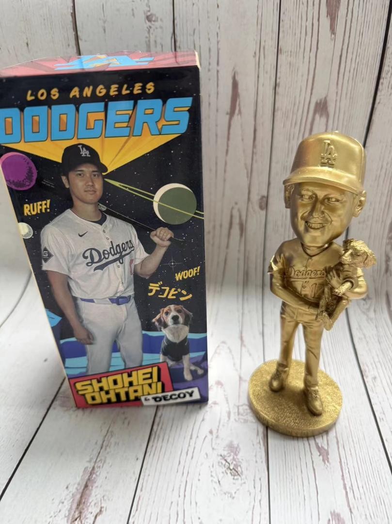 Shohei Ohtani & decoy Bobblehead フィギュア 2024 Shohei Ohtani & Decoy Dog Bobblehead Los Angeles