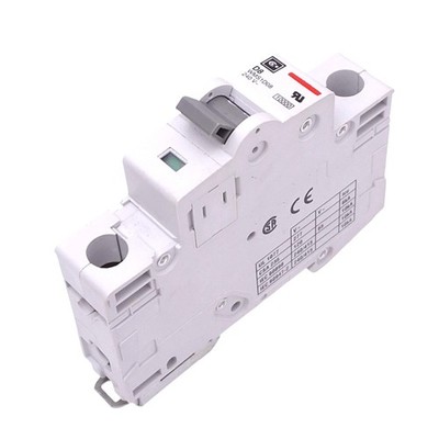 Cutler Hammer WMS1D08 Circuit Breaker, 1-Pole 8A, 240VAC Max, DIN Rail