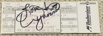 Wynonna Judd Signed 1996 Full Ticket Very Nice Autograph PSA/DNA