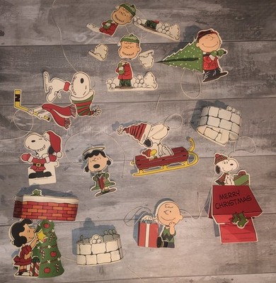 Vintage Peanuts Snoopy Christmas Mobile 3D Paper Pieces Large Lot  Hard To Find