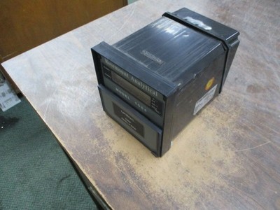 Rosemount Analytical Uniloc ORP Analyzer 1054OR 115VAC 0.100A *Broken Case* Used
