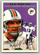 2000 Fleer Tradition #49 Dan Marino