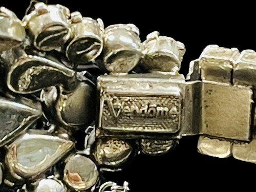 Vintage Signed VENDOME Aurora Borealis Prong Set Glass Rhinestone Bracelet - Picture 6 of 12