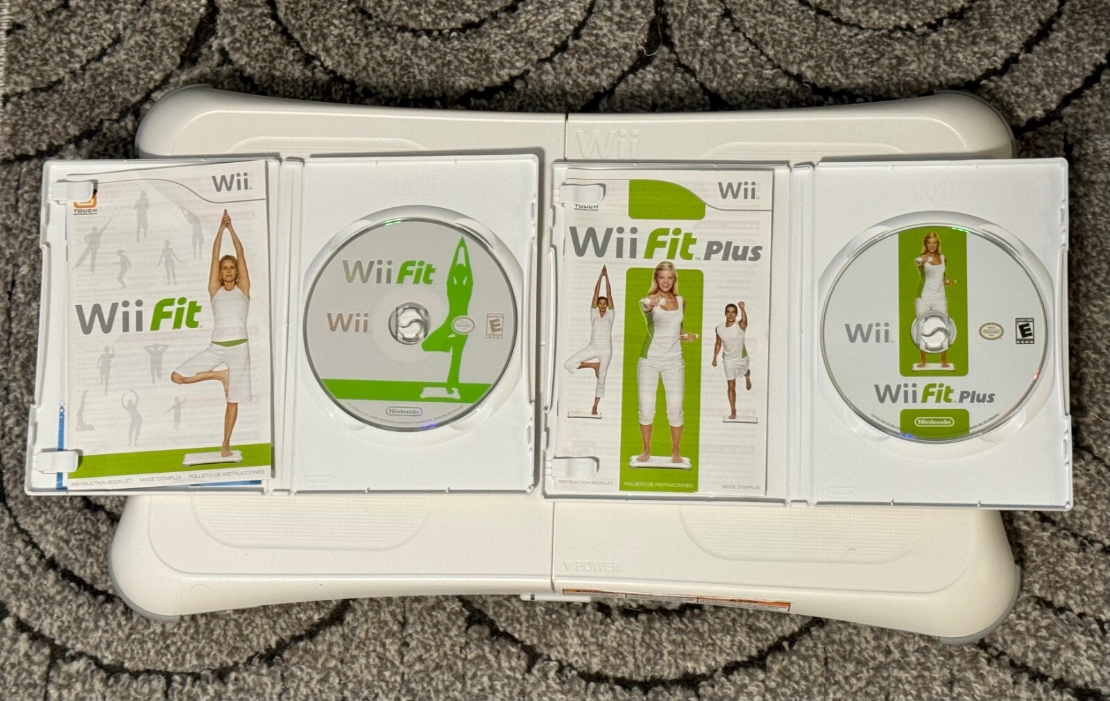 Wii Balance Board in Original Box + Wii Fit Plus and Wii Fit Bundle