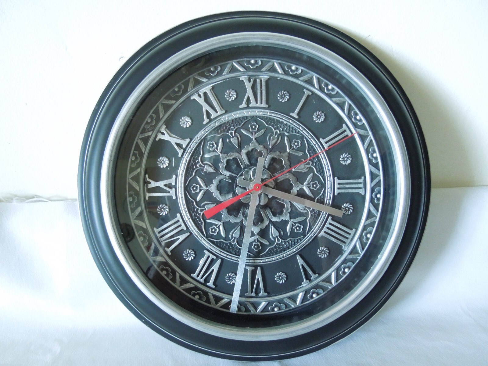 12" Quartz Wall Clock Floral Bling Design Glass Lens New Movement Made in USA