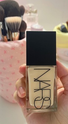 NARS LIGHT REFLECTING ADVANCED SKINCARE FOUNDATION  L0  Siberia