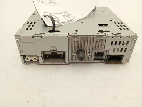 VOLVO V50 S40 Stereo Radio AM FM CD Receiver Fits 2008 2009 2010 - Picture 4 of 10