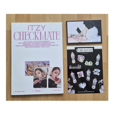 ITZY CHECKMATE Mini Album (YEJI ver.) / Photocards + Pre-Order