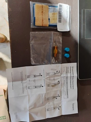 Swagelok Brass PC Poppet Check Valve Adjustable 1/4" MNPT 3-50PSI