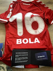 Matchworn Trikot  Orgin.Getragen und Signiert mit Echtheitszertifikat Bola  16 
