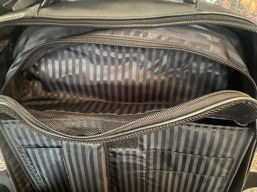 Tumi slim briefpack laptop blk leather 15 1/2 x 14 x 5 - Zdjęcie 4 z 10