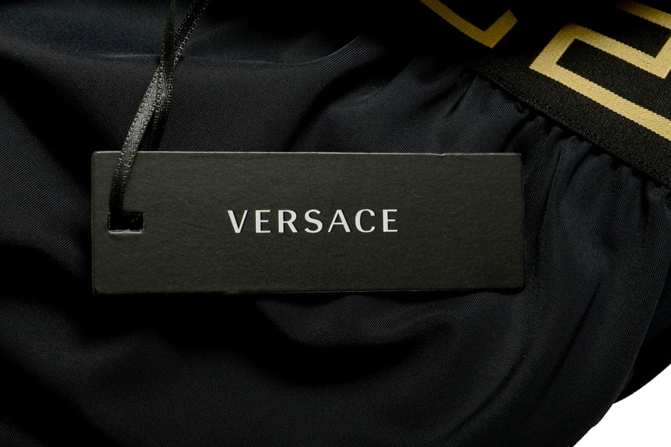 Pantalones Cortos Versace Para Hombre Dorado Borde Greeca Negro Rushguard Versace Talla 5 EE. UU. M IT 50 Foto 4 de 4