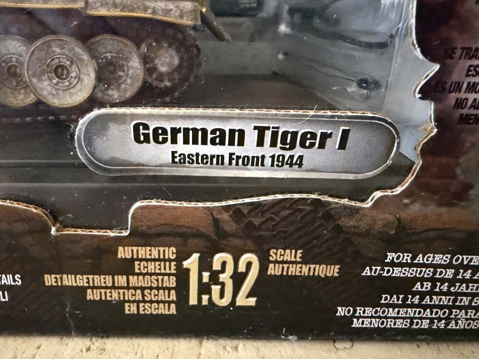 Forces of Valor 1/32 German Tiger I - Photo 2/3