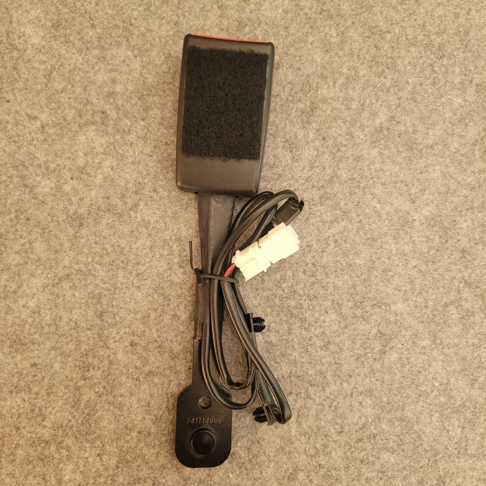 Seat Belt Buckle for BMW 740I XDRIVE G12 17 22