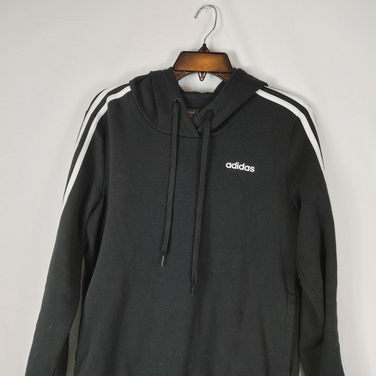 Adidas Size Medium Black And White Basic Hoodie 3… - image 2