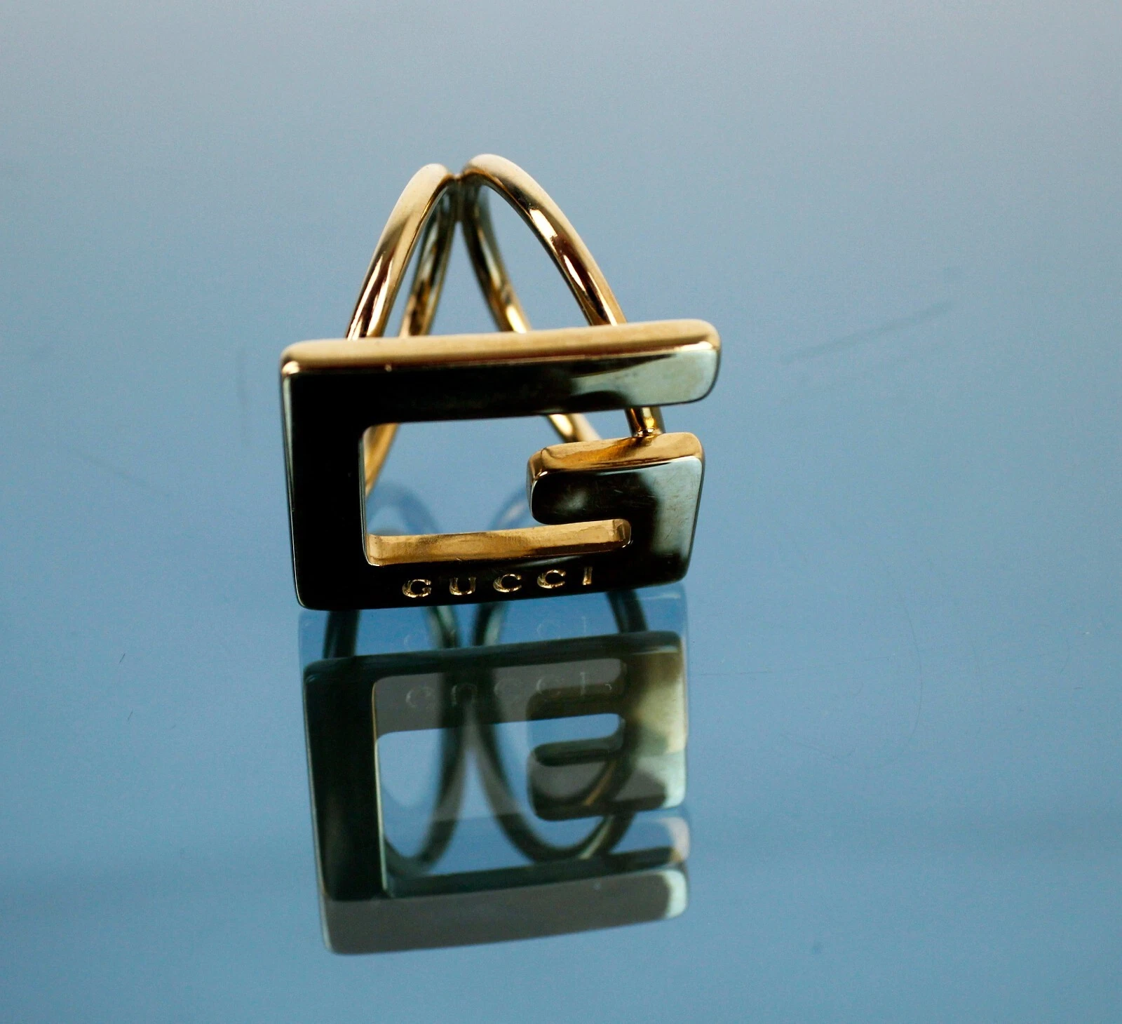 GUCCI métal doré logo G porte écharpe bague Italie occasion bon