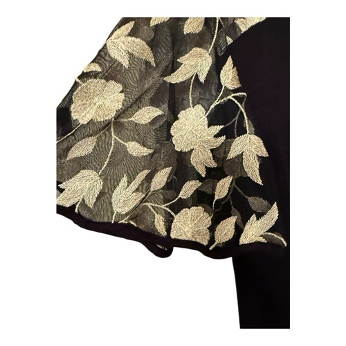 Women's Kim & Cami Embroidered Sleeve Top Size XL Black & Gold Floral - Picture 2 of 8