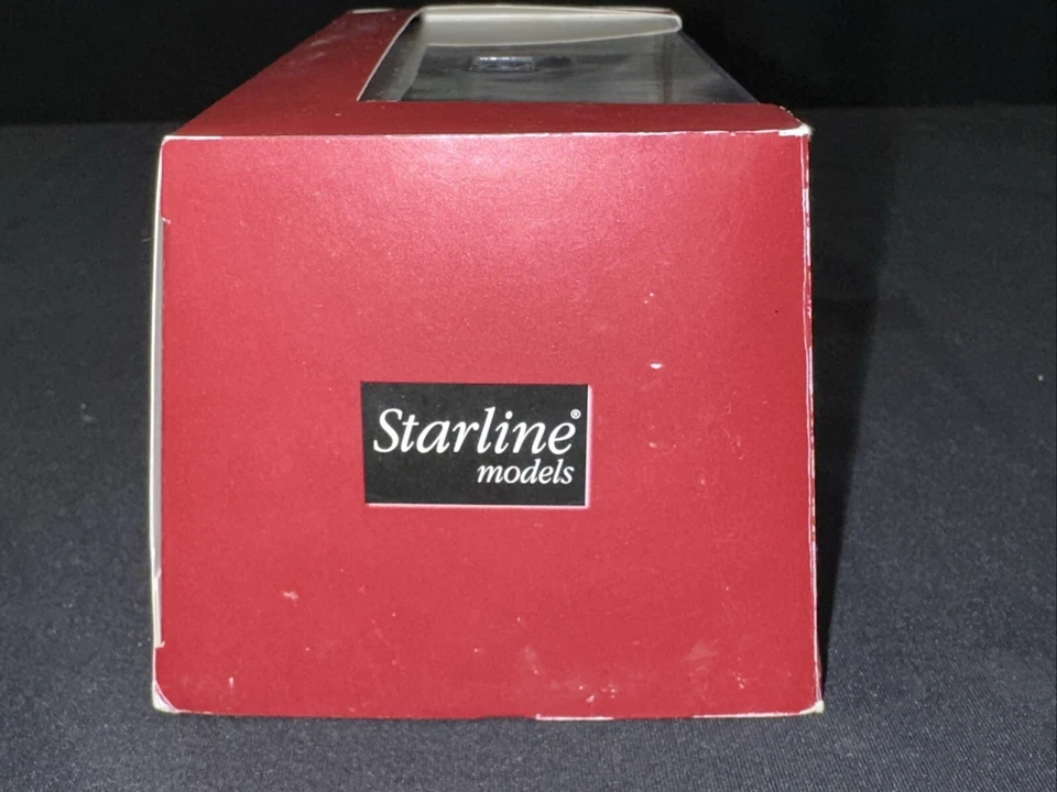 Fiat 2300 Coupé Starline Models 1961 Escala 1:43 Diecast Car Color Azul Foto 2 de 4