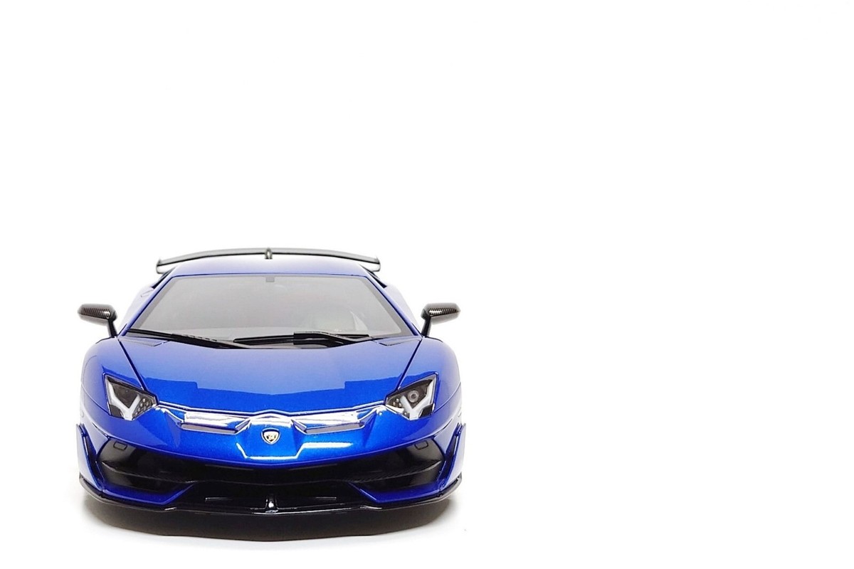 ミニカー AUTOart Lamborghini Aventador S 1:18 AUTOart 1/18 car 79132 Lamborghini Aventador S New Giallo