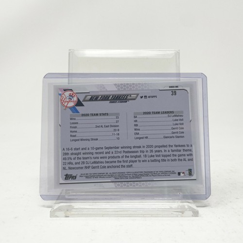 New York Yankees Team Card - 2021 Topps - Aaron Judge & Giancarlo Stanton - Picture 2 of 2