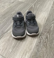 Nike Revolution 5 w/ Hook And Loop Cool Grey/Pure Platinum/Dark Grey Size 6C