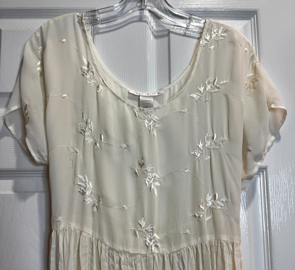 Vestido Limitado De Colección Marfil Gasa Bordado Cintura Imperio Transparente Pradera Romántico L Foto 2 de 4