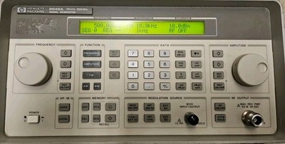 HP/Agilent /Keysight 8648A Synthesized RF Signal Generator, 100 kHz to 1000 MHz