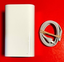 Beautiful  Apple A1470 AirPort Time Capsule  5th Generation 2TB NAS Upgradeable