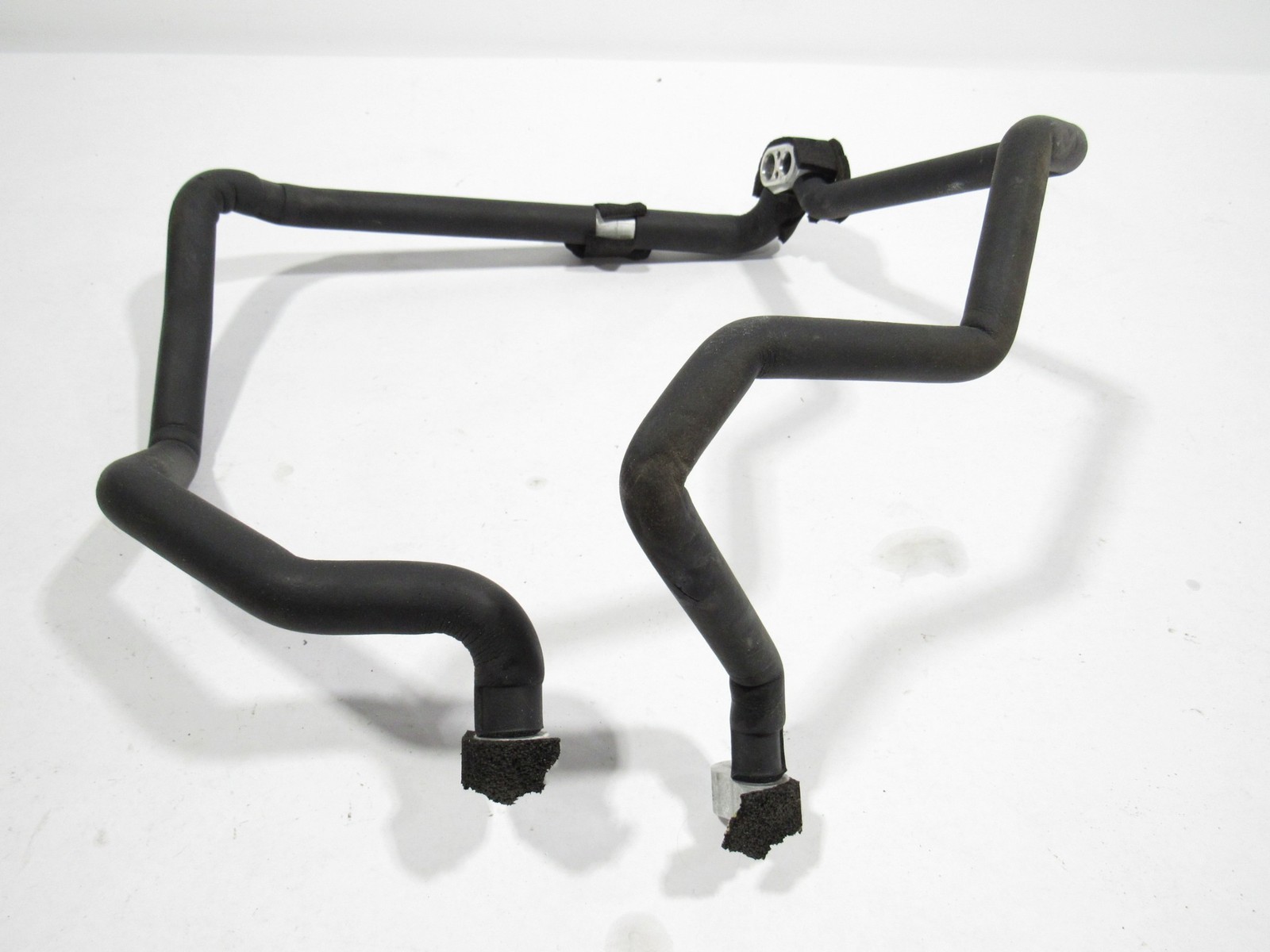 14-17 Audi R8 V10 2015 AC A/C Evaporator Core Hose Pipe Line Tube ;:O
