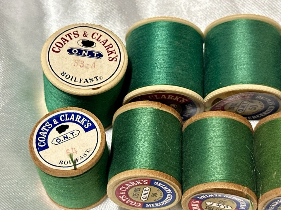 LOT of 10 Coats & Clark’s GREEN #53A, #64, #60 Thread 300 Yd VARIOUS - Image 3 of 4