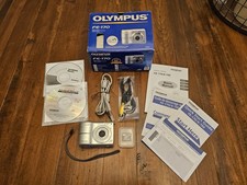 Olympus FE-170 Digital Camera 6MP 3x Zoom, Cables, CDs, 512mb xD Pic Card TESTED