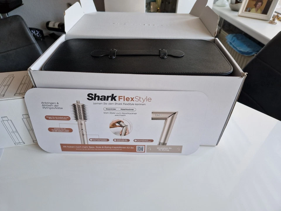 Shark Flex  Style  4-in-1