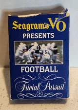 VINTAGE & RARE 1994 SEAGRAM'S VO FOOTBALL TRIVIAL PURSUIT CARD SET DECK (50)
