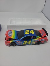 Jeff Gordon 1999 Action 1/24 Die-Cast Dupont Chevrolet Limited Edition / 7,500