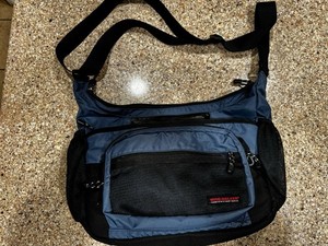 Nomadic's NW-05 Wise-Walker Shoulder Bag - Navy