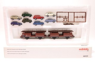 H0 MÄRKLIN 46123 DB Doppel Autotransporter mit 8 Autos Güterwagen AC OVP O130
