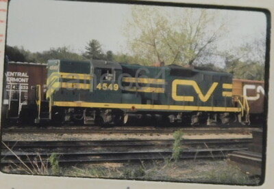 RR TRAIN Slide CV Central Vermont GP-9 #4549 White River Junction VT 1981 AB1