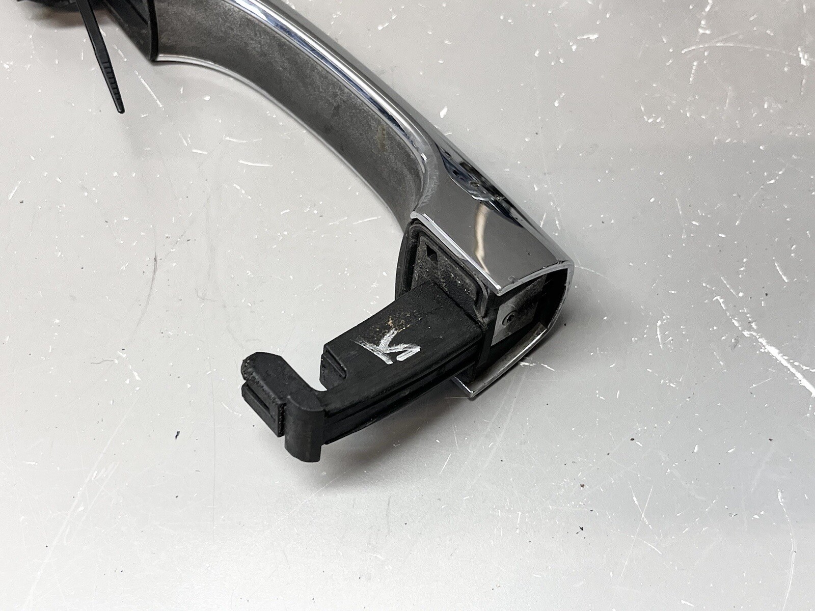 ⭐️2014-2020 MASERATI QUATTROPORTE FRONT RIGHT PASSENGER DOOR EXTERIOR HANDLE OEM