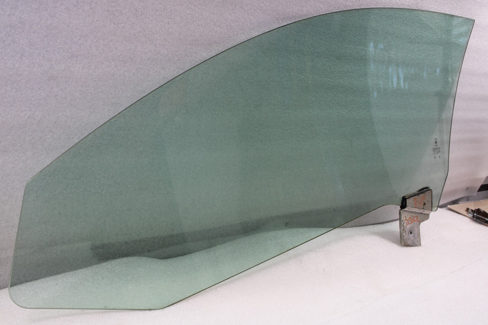 Ferrari GTC4 Lusso, FF, RH, Front Door Glass, Scratched, Used, P/N 83614600