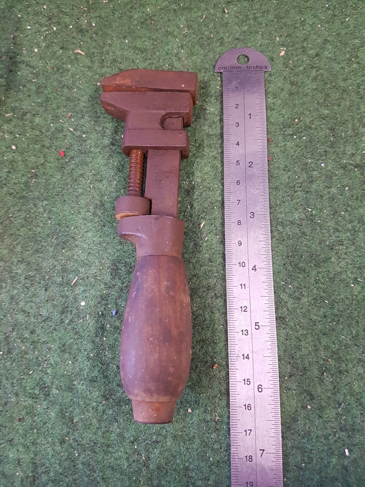 Vintage Antique Wood Handle Wrench 101 6" Inch