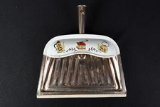 JV Reed Metal Dust Pan 1970s Coffee Tea Kettle Themed Americana