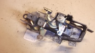 ROVER 800 820 825 827   NEW GENUINE ROVER BOOT CATCH ASSEMBLY FTL1002