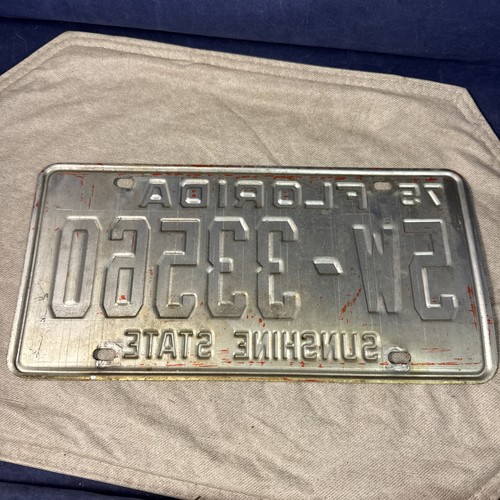 1975 Vintage Florida License Plate Sunshine State 5W 33560 - Picture 5 of 8