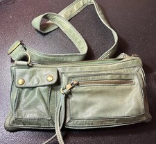 OUSHKA Vtg Green Leather Shoulder Bag with Zipper Accents and Adjustable Strap