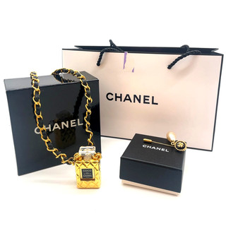Auth Chanel Vintage Perfume Bottle Necklace & Clover Pearl Pin Brooch SK050044