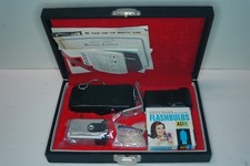 MINOLTA-16 MINOLTA 16 MG SPY FILM CAMERA WITH CASE AND ACCESSORIES COMPLETE