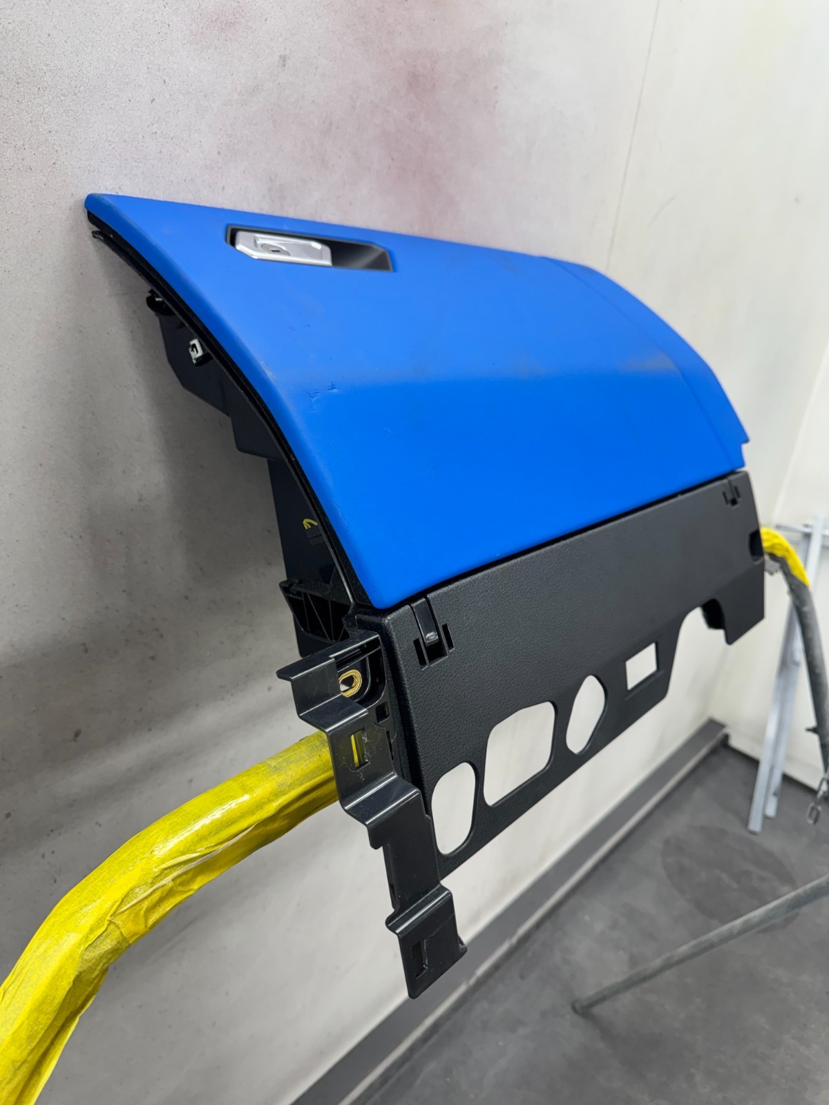 OEM Glove Box Dash Compartment 4ML857035 OEM Lamborghini Urus 2019 Blue