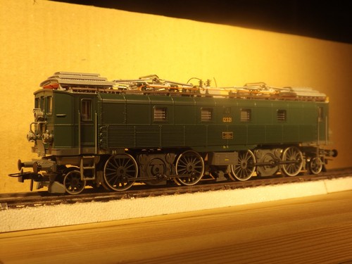 R164	Schweizer Elektrolok Be 4/6 12321	SBB	Roco	63532 | Zustand: Gebraucht