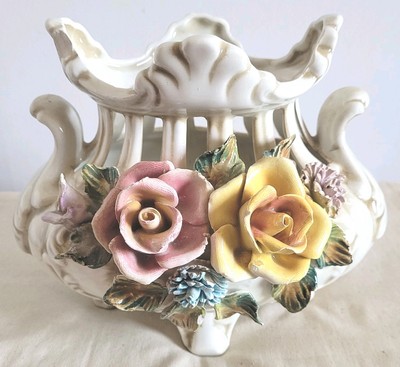 Antike große Capodimonte Tisch Mittelstück Vase Rosendekor - einige Beschädigungen 
