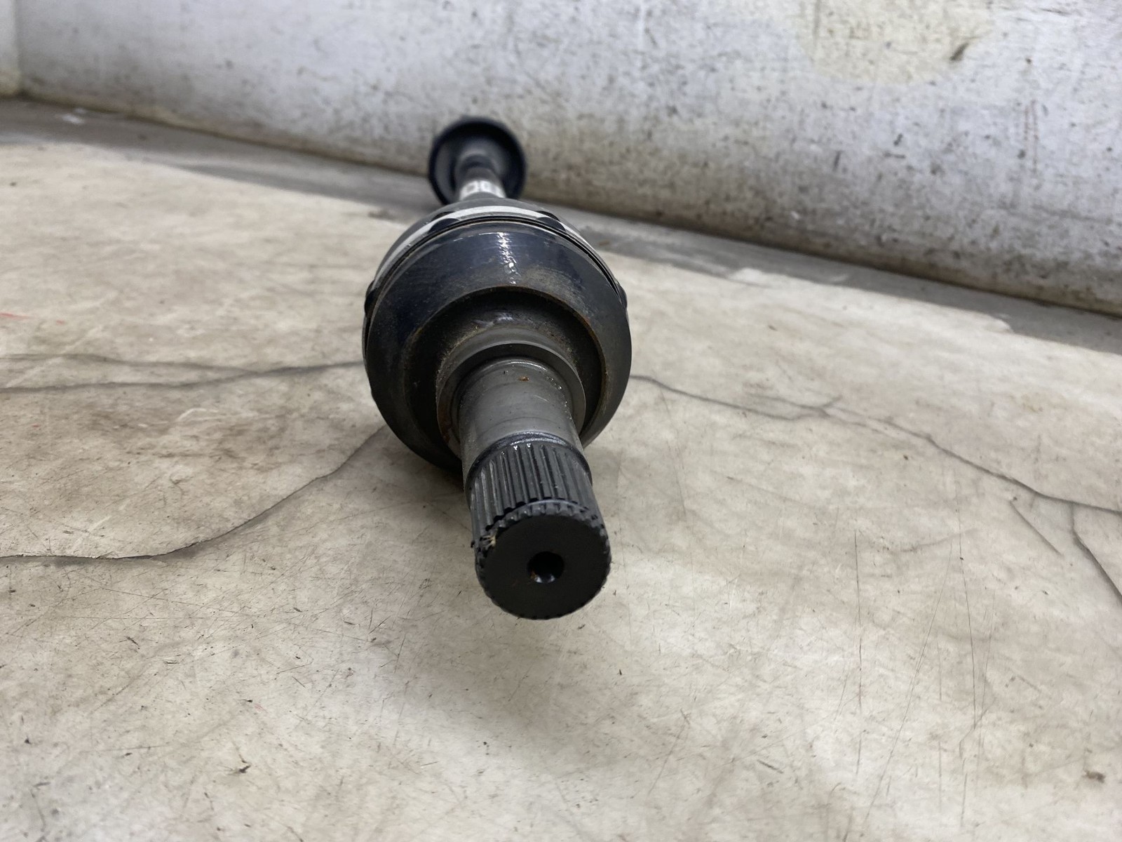 2020-2024 ASTON MARTIN DBX OEM (A) RIGHT LEFT REAR CV AXLE SHAFT MY83-4B402-BB